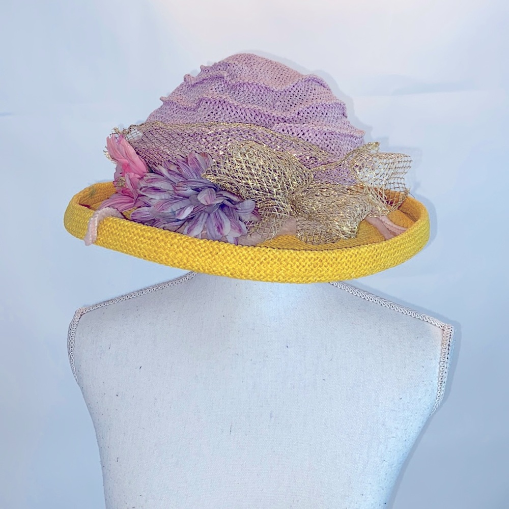 Handmade vintage purple yellow straw Sun hat 👒